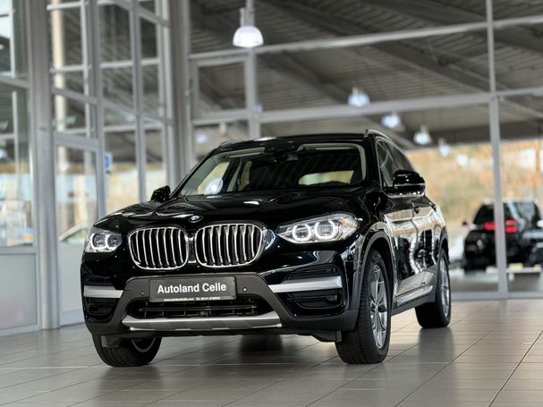 BMW X3 xDrive 140 kW image number 1