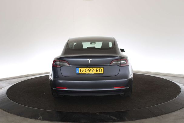 Tesla Model 3 60 Plus 175 kW image number 3