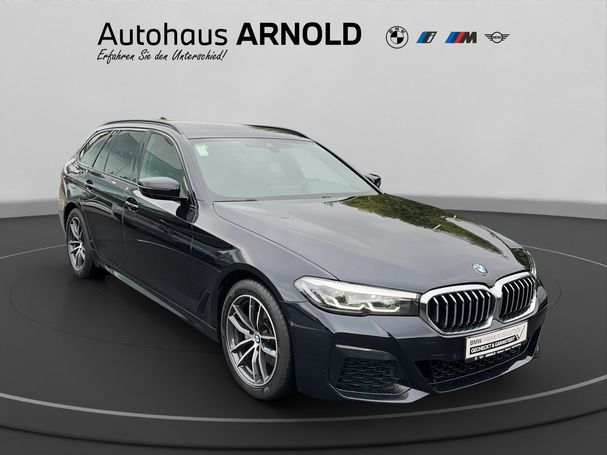 BMW 520d Touring xDrive 140 kW image number 2