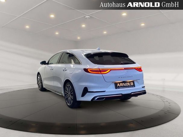 Kia ProCeed 1.5 T-GDI GT Line 103 kW image number 3