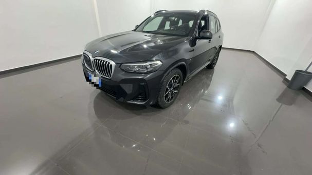 BMW X3 xDrive 140 kW image number 1