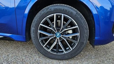 Car image 47