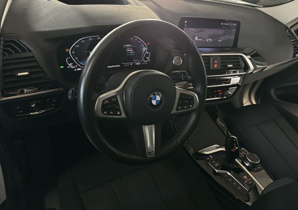 BMW X3e M xDrive 215 kW image number 18