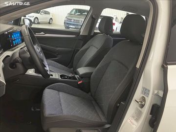 Car image 40