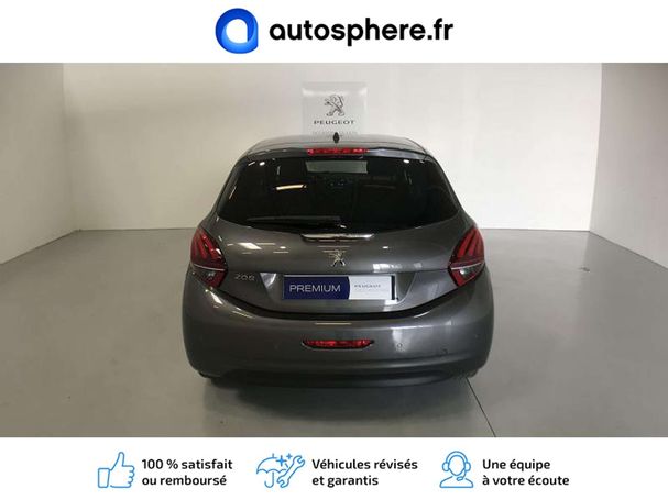 Peugeot 208 100 Style 74 kW image number 4