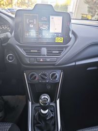 Car image 29