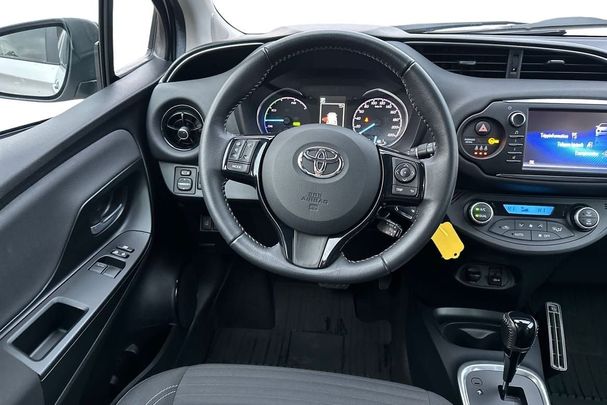 Toyota Yaris Hybrid 75 kW image number 11