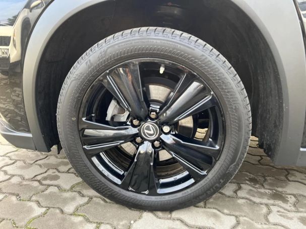 Lexus UX 250h 135 kW image number 20