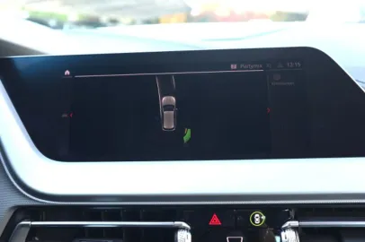 Car image 36