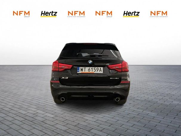 BMW X3 sDrive 105 kW image number 2