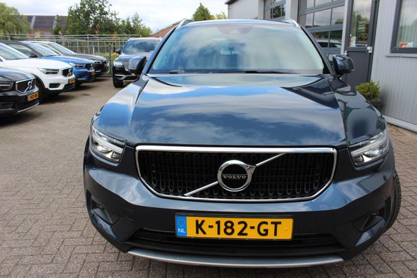 Volvo XC40 T3 120 kW image number 10