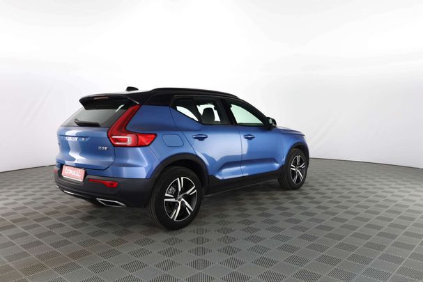 Volvo XC40 D3 AWD Geartronic 110 kW image number 3