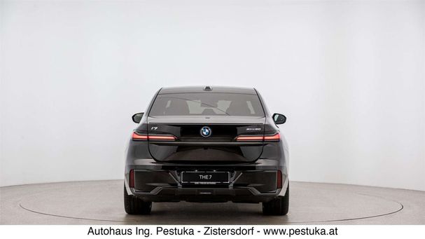 BMW i7 xDrive60 400 kW image number 11