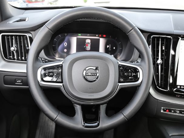 Volvo XC60 B4 AWD Plus 145 kW image number 6