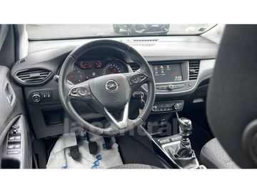 Car image 23