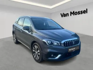 Car image 2