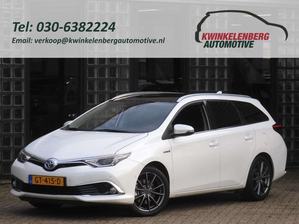 Toyota Auris Hybrid 100 kW image number 1