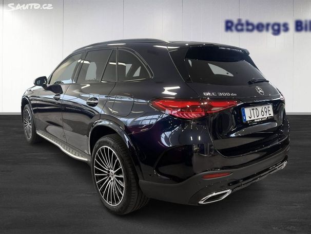 Mercedes-Benz GLC 300 de AMG Premium Plus 4Matic 245 kW image number 6