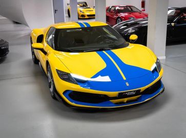 Car image 30