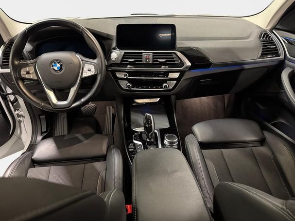 BMW X3 xDrive30e xLine 215 kW image number 8