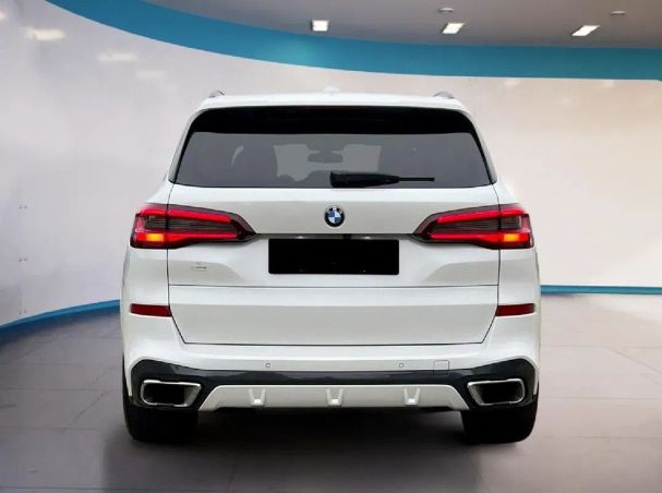 BMW X5 xDrive 210 kW image number 3