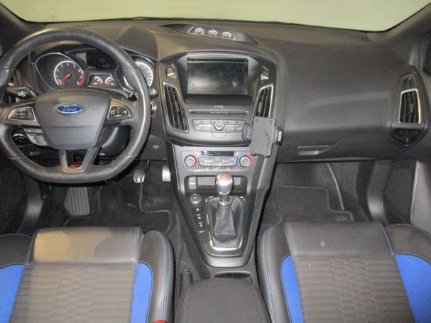 Ford Focus ST 3 184 kW image number 10