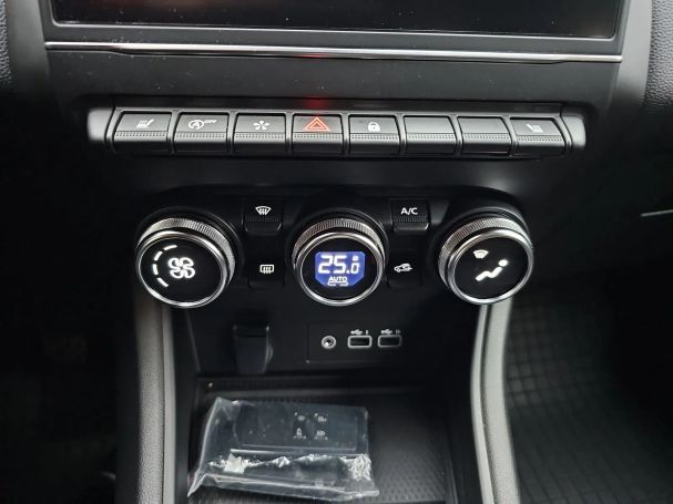 Renault Captur TCe Techno 66 kW image number 22