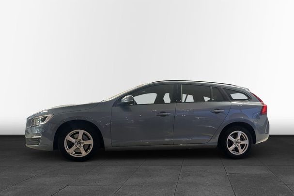 Volvo V60 T3 112 kW image number 2