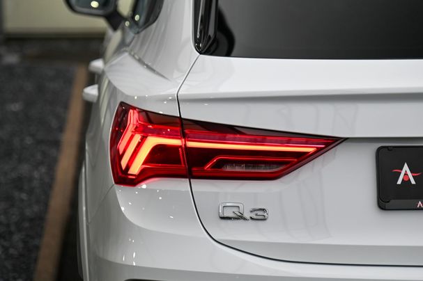 Audi Q3 45 TFSI quattro S-line Sportback 169 kW image number 24