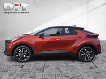 Car image 4