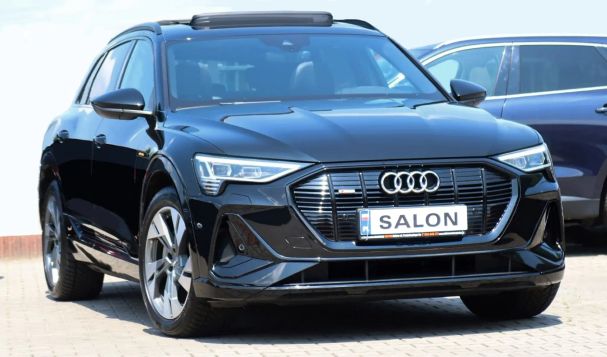 Audi e-tron 50 quattro S-line 230 kW image number 4