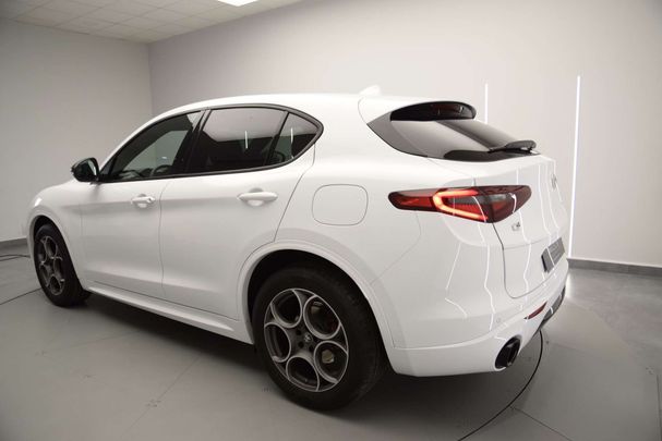 Alfa Romeo Stelvio 2.2 Diesel 140 kW image number 6