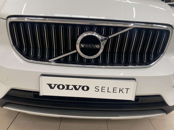 Volvo XC40 B4 Inscription 145 kW image number 11