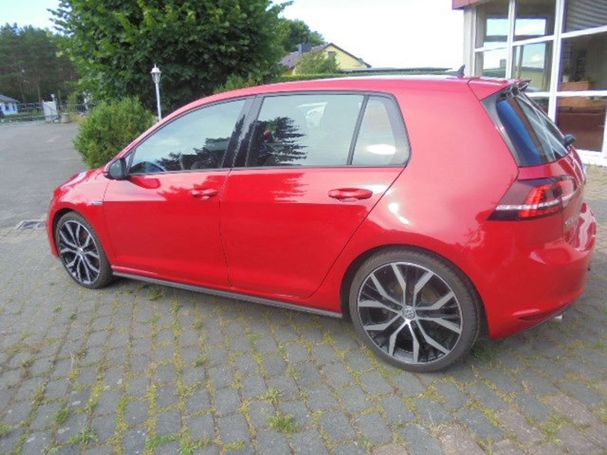 Volkswagen Golf GTD 135 kW image number 5