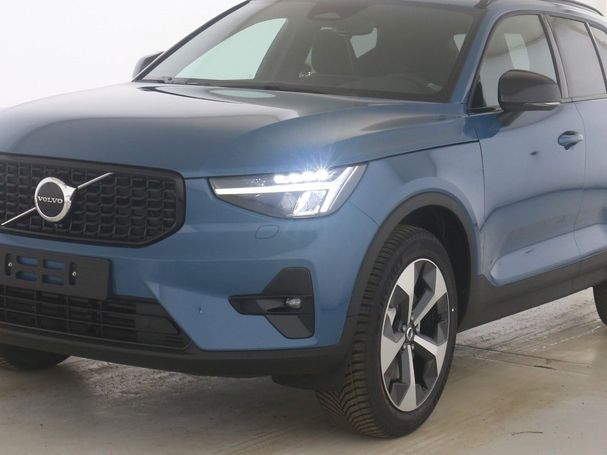 Volvo XC40 B3 Plus Dark 120 kW image number 11