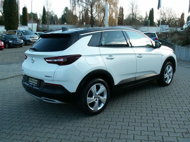 Opel Grandland X 1.5 Ultimate 96 kW image number 3