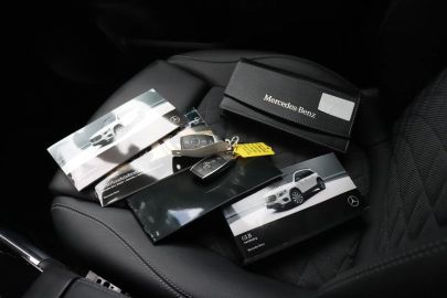 Car image 31