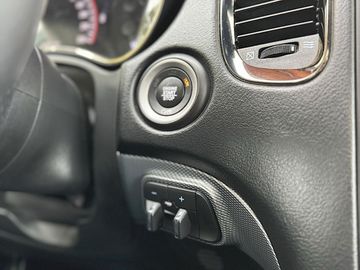 Car image 41