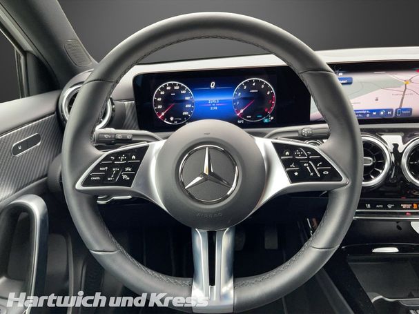 Mercedes-Benz A 180 100 kW image number 11