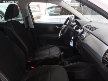 Car image 25