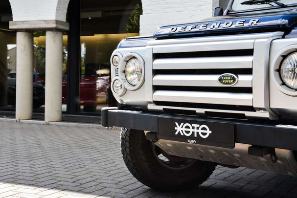 Land Rover Defender 90 90 kW image number 15