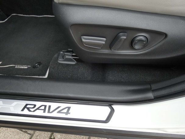 Toyota RAV 4 Hybrid 163 kW image number 11