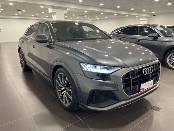 Audi Q8 50 TDI quattro Tiptronic S-line 210 kW image number 2