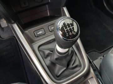 Car image 26