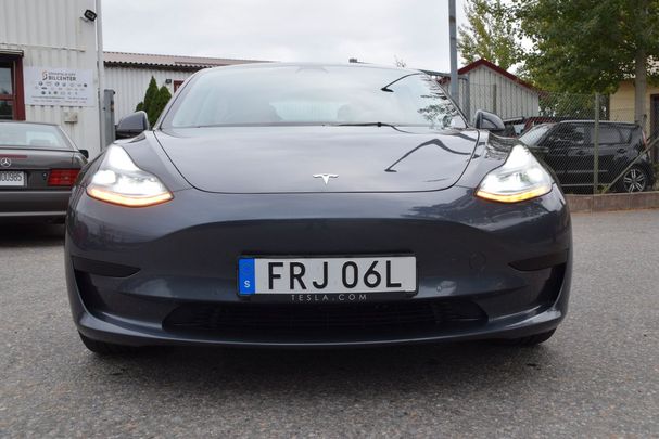 Tesla Model 3 60 Standard Range 208 kW image number 5