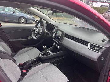 Car image 10