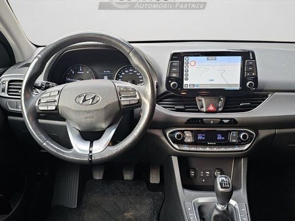 Hyundai i30 1.6 CRDI 81 kW image number 8