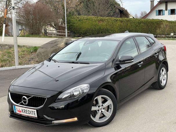 Volvo V40 110 kW image number 1