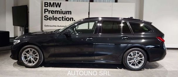 BMW 320i Touring 135 kW image number 4