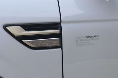 Car image 33